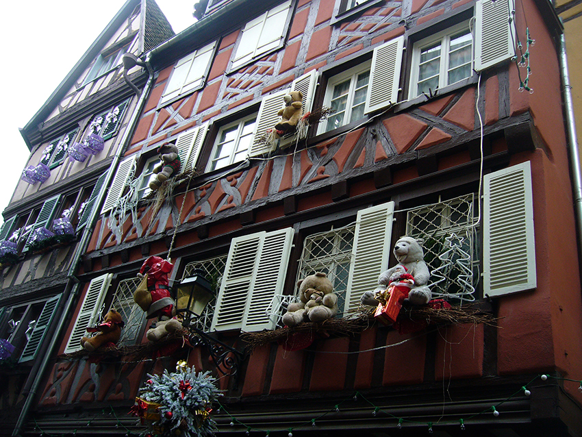Façades décorées pour le marché de Noël de Strasbourg