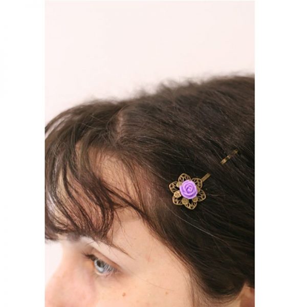 Petite barrette fleur rose violette accessoire coiffure mariage épingle cheveux métal bronze par Divine et Féminine.