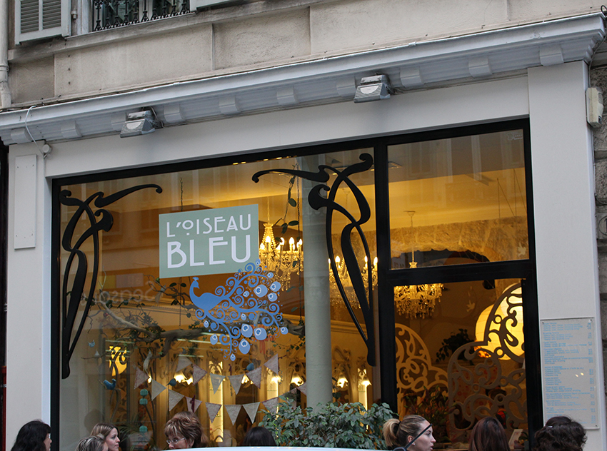 Salon de coiffure l'oiseau bleu de Nice.