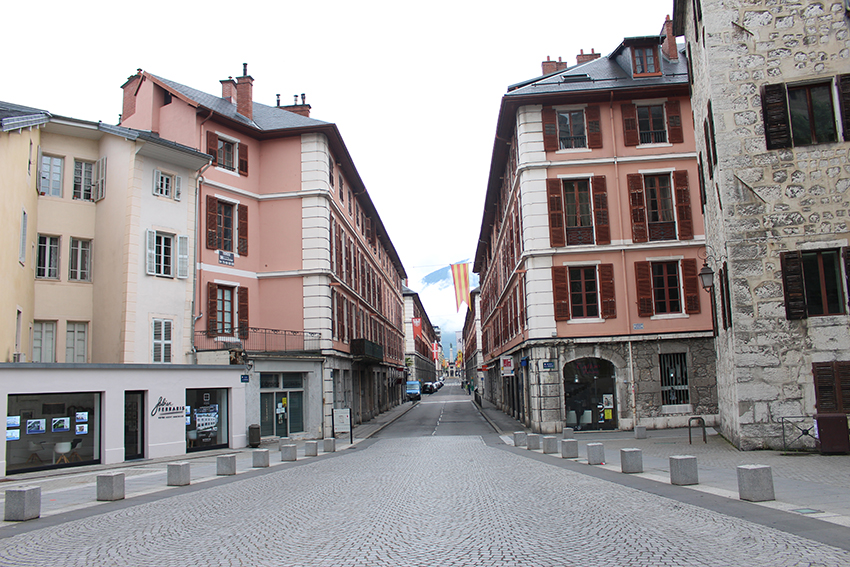 Rue principale du coeur de Chambéry.