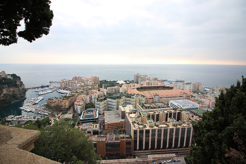 Panorama sur le quartier Fontvieille de Monaco.