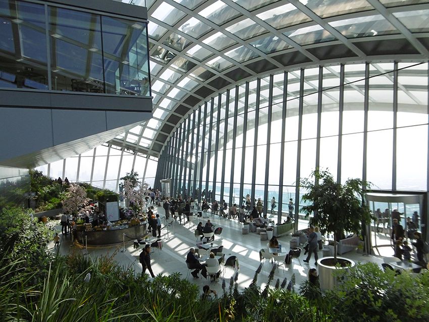 Intérieur du Sky Garden à Londres.