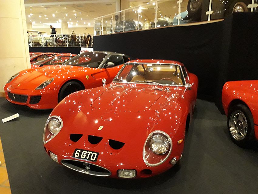 Exposition Ferrari au musée de l'Automobile à Monaco.