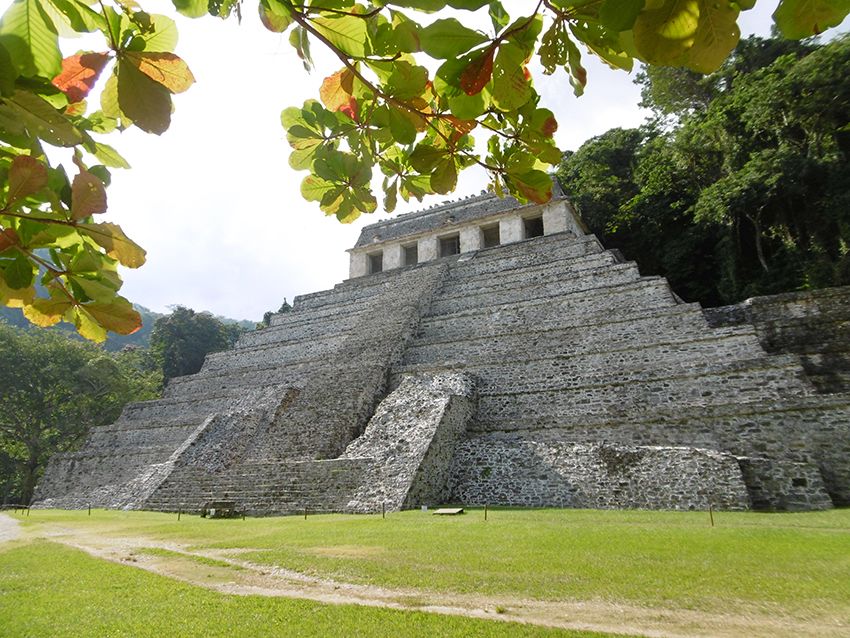 Temple des inscriptions tombeau du roi Pacal à Palenque au Mexique.