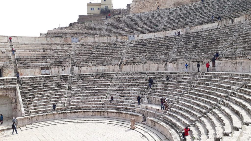 Gradins de l'amphithéâtre d'Amman en Jordanie.