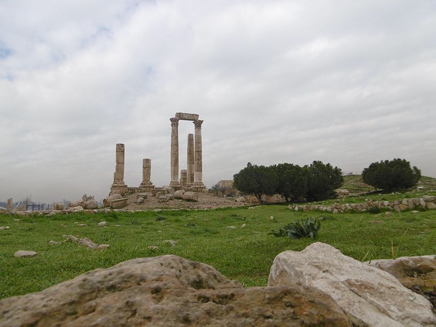Temple d'Hercule dans la citadelle d'Amman en Jordanie.