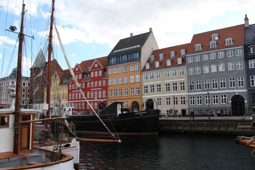 Maisons colorées du Port de Nyhavn à Copenhague.