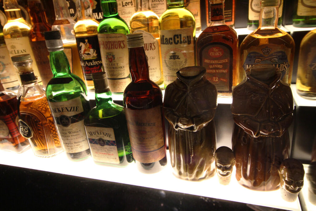 Visite du musée du Whisky à Edimbourg : le Scotch Whisky Experience.