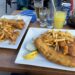 Fish and chips au Charlie's restaurant d'Antibes.